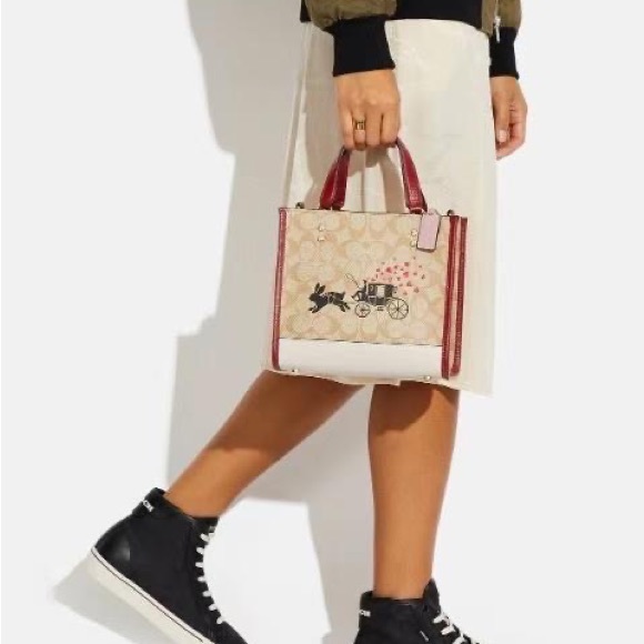 NWT COACH Lunar New Year Dempsey Tote 22 Signature Canvas Rabbit Carriag… - Picture 7 of 8